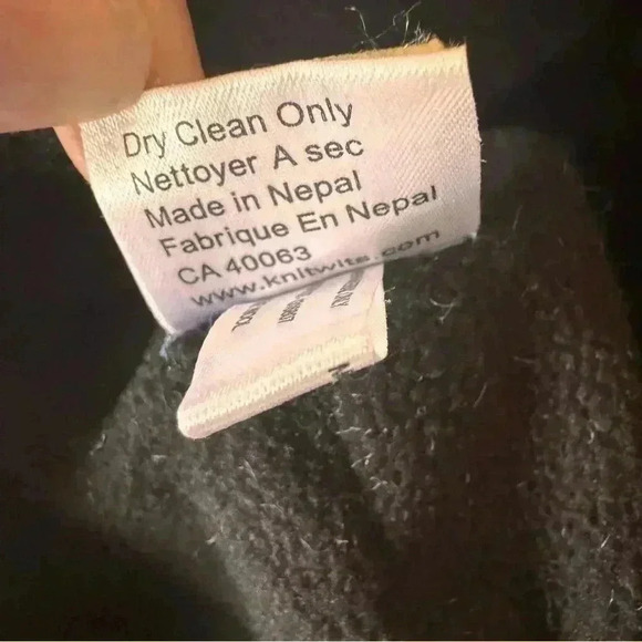 deLux Wool Donkey Hand Made in Nepal Knit Hat Fleece Lined - Picture 6 of 10